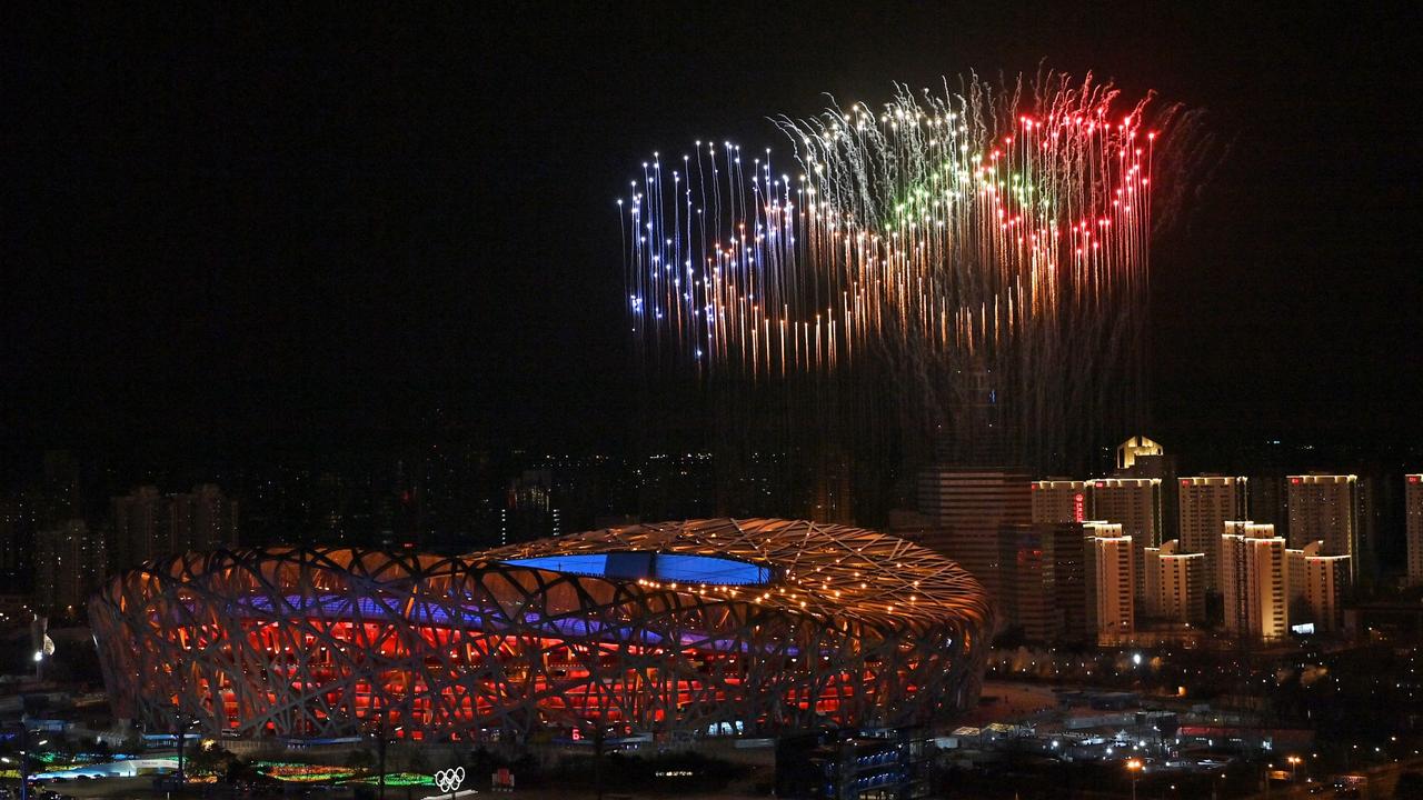 آتش بازی در افتتاحیه المپیک چین